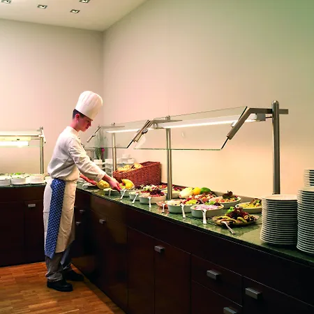 Szálloda Nh Altstadt 4*