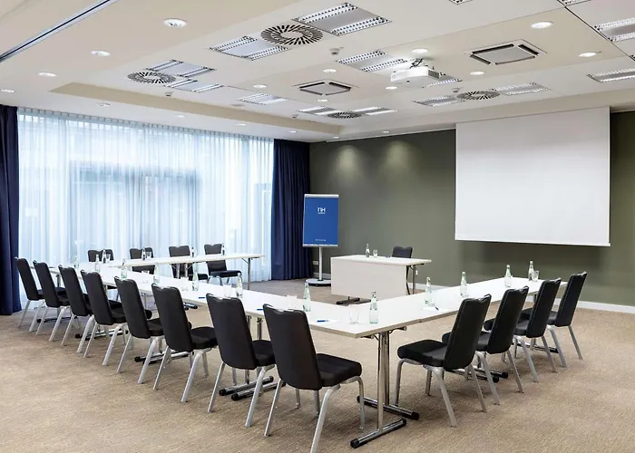 Отель Nh Altstadt Кёльн