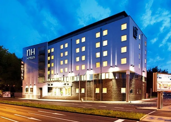 Отель Nh Altstadt 4*