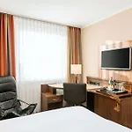 Nh アルトシュタット ホテル 4*