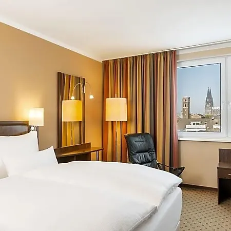 Hotel Nh Altstadt 4*