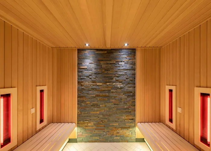 科隆老城nh酒店 4*