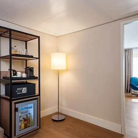 Nh Altstadt Otel 4*