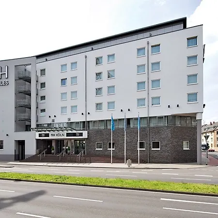 Nh Altstadt Otel 4*