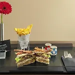 Szálloda Nh Altstadt 4*