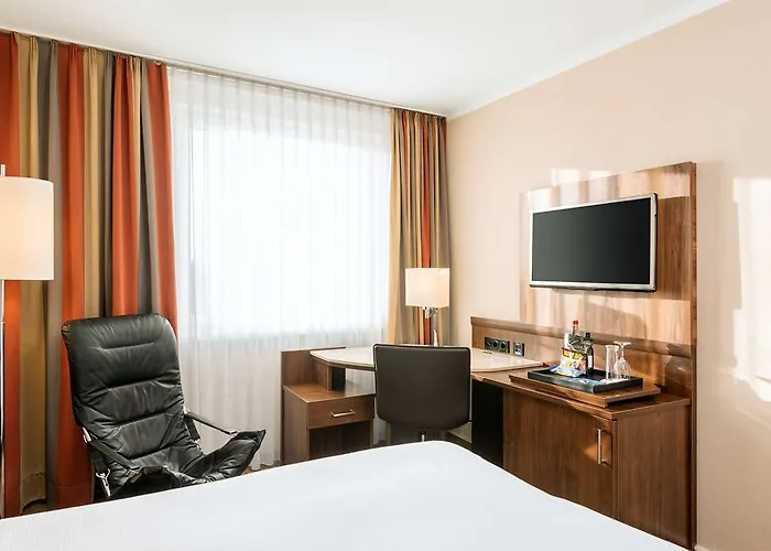 Nh Altstadt Otel 4*